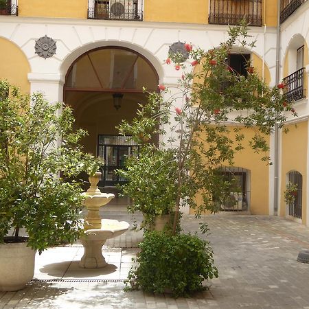 Hostal Huespedes Toledo Madrid Exterior foto