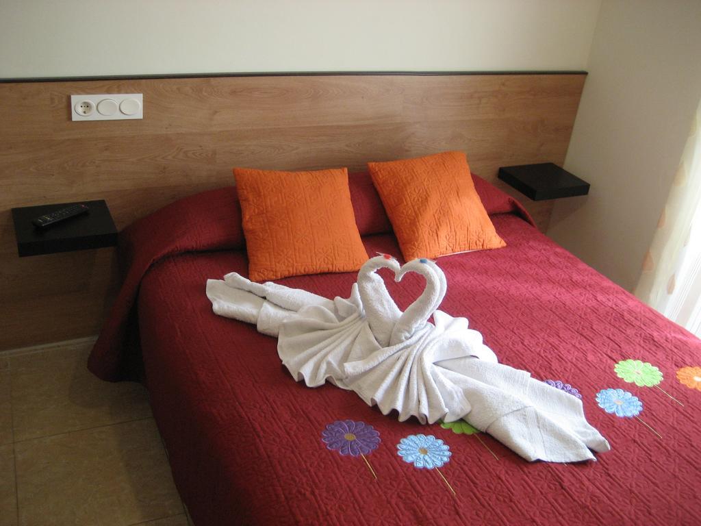 Hostal Huespedes Toledo Madrid Habitación foto