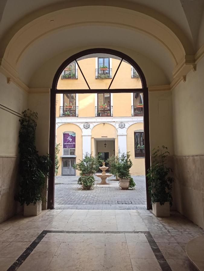 Hostal Huespedes Toledo Madrid Exterior foto