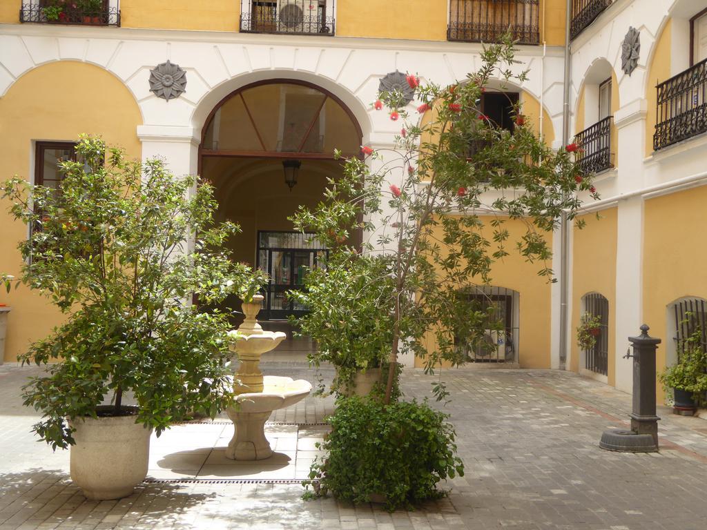 Hostal Huespedes Toledo Madrid Exterior foto