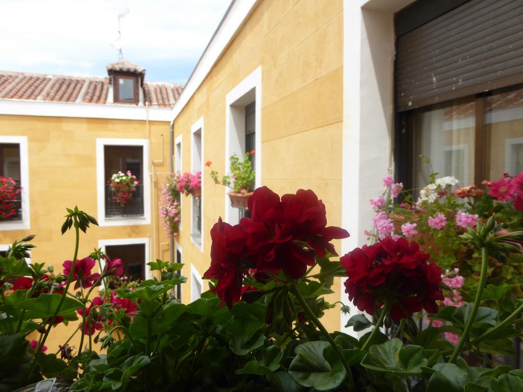 Hostal Huespedes Toledo Madrid Exterior foto